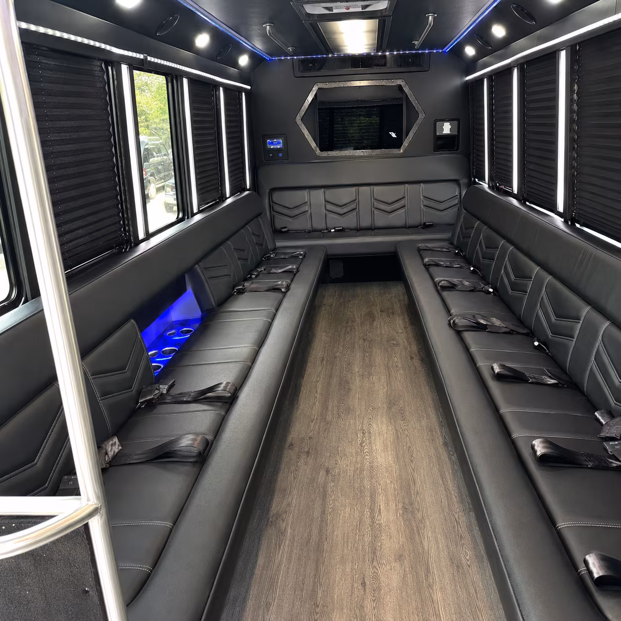 accessible and ada compliant church buses for pawtucket congregations