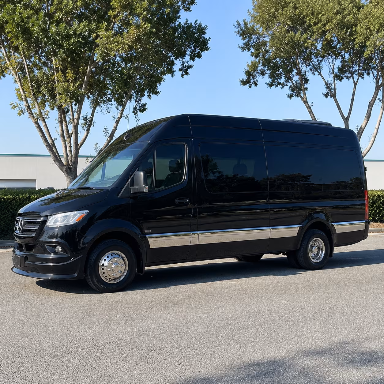 book a bus for your next airport transfer 2