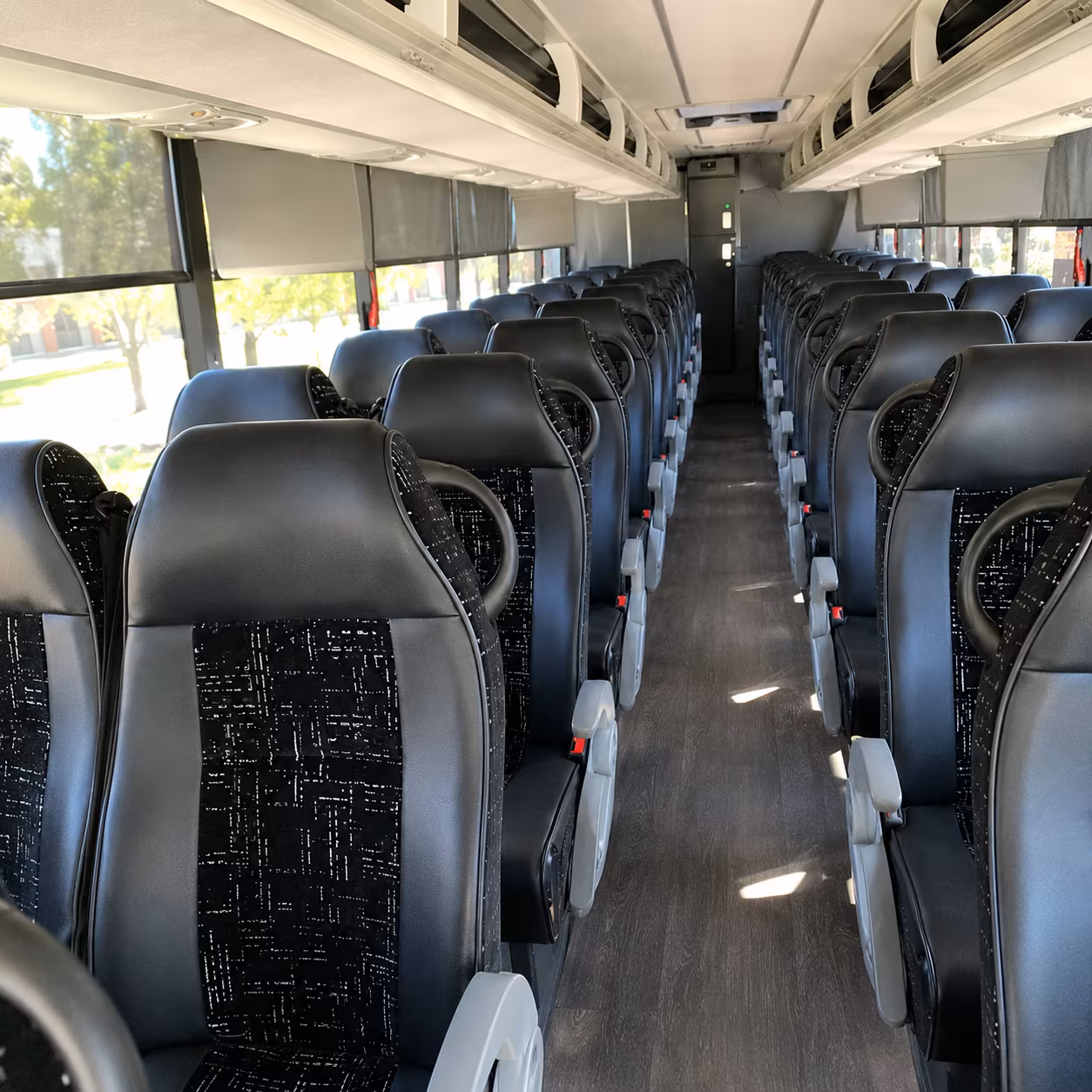 book a bus for your next corporate event 2