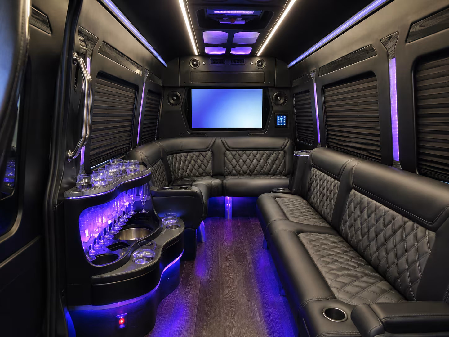book a bus for your next prom 1