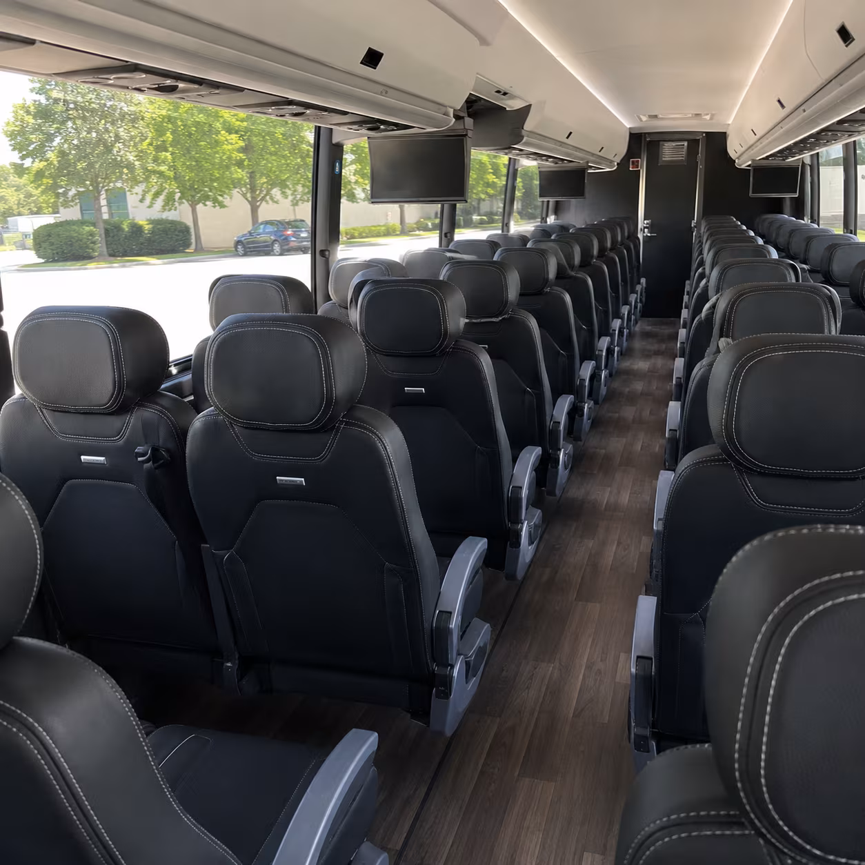 charter buses for large pawtucket high school prom groups