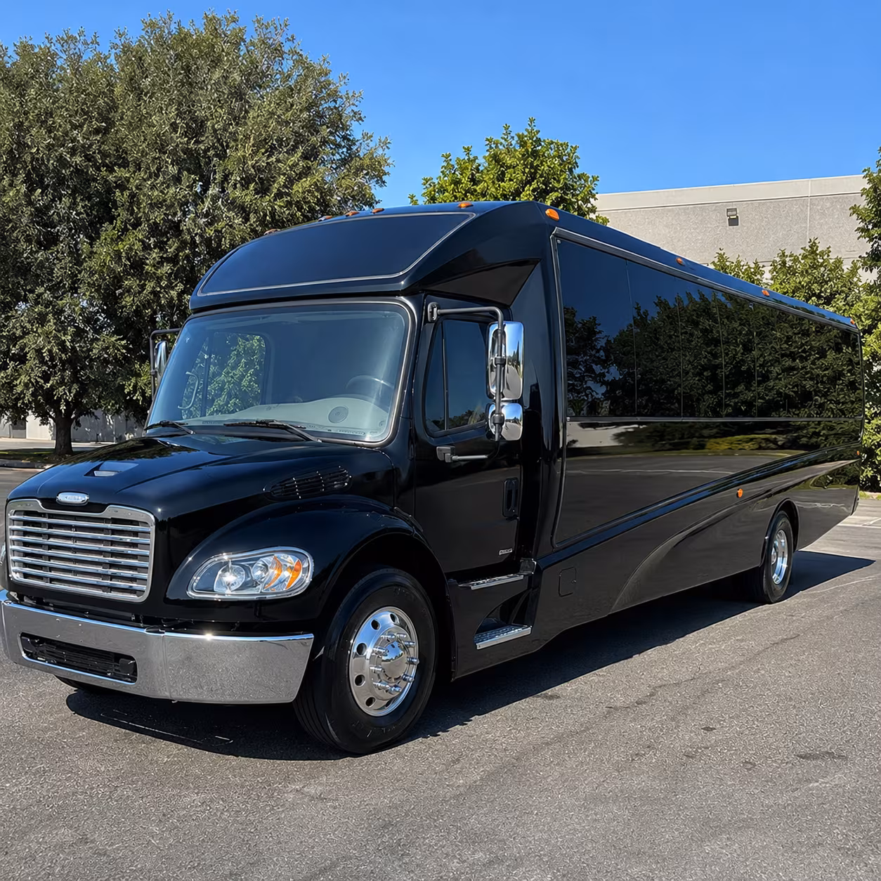 pawtucket 20 passenger minibus