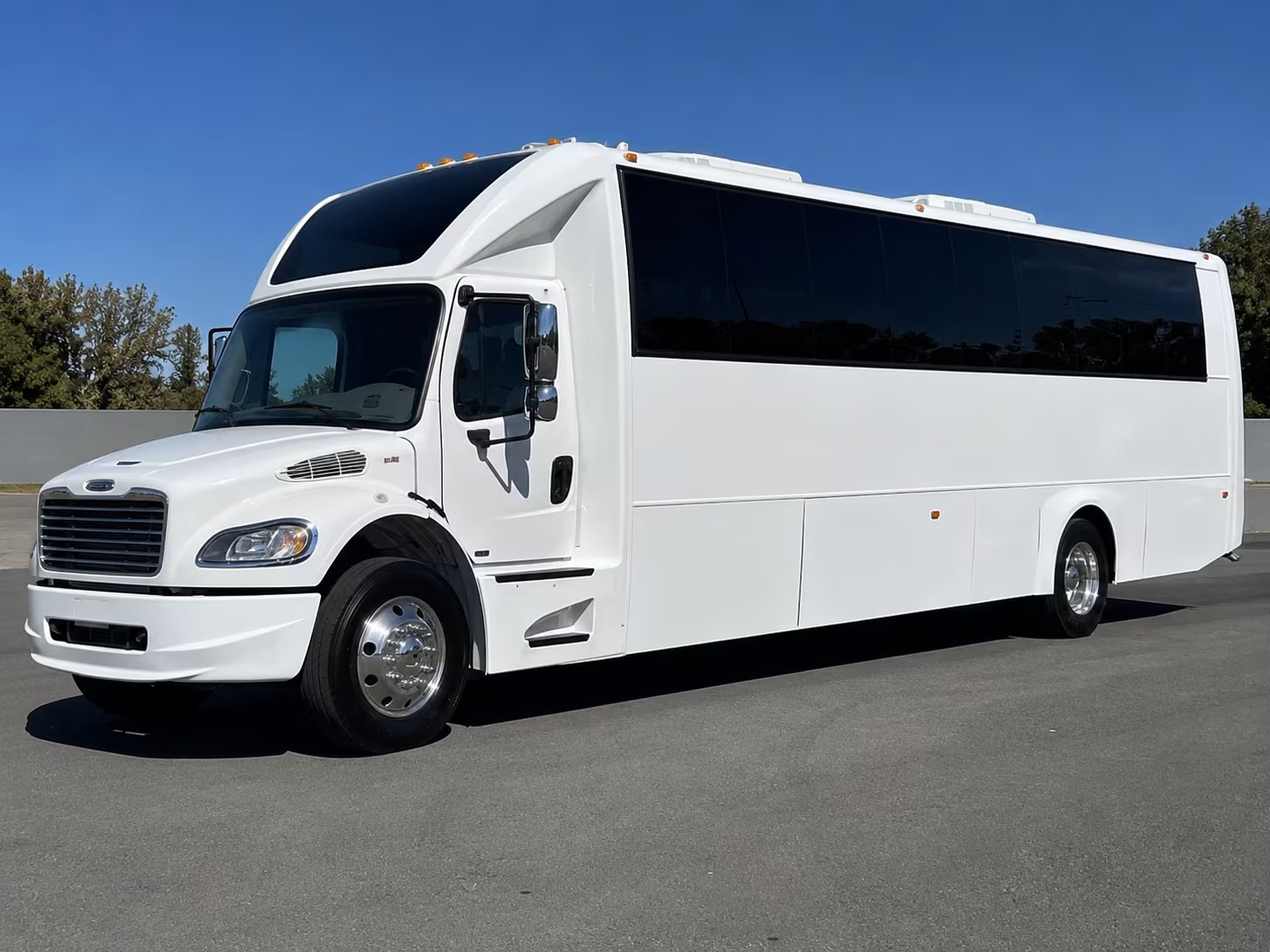pawtucket quinceanera sweet 16 party bus rental