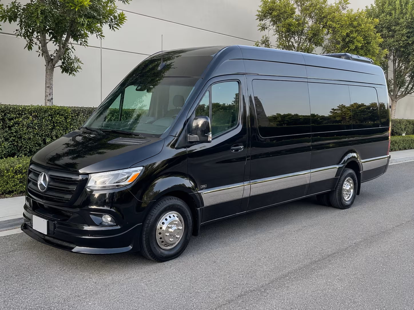 sprinter vans minibuses for pawtucket airport runs to providence beyond